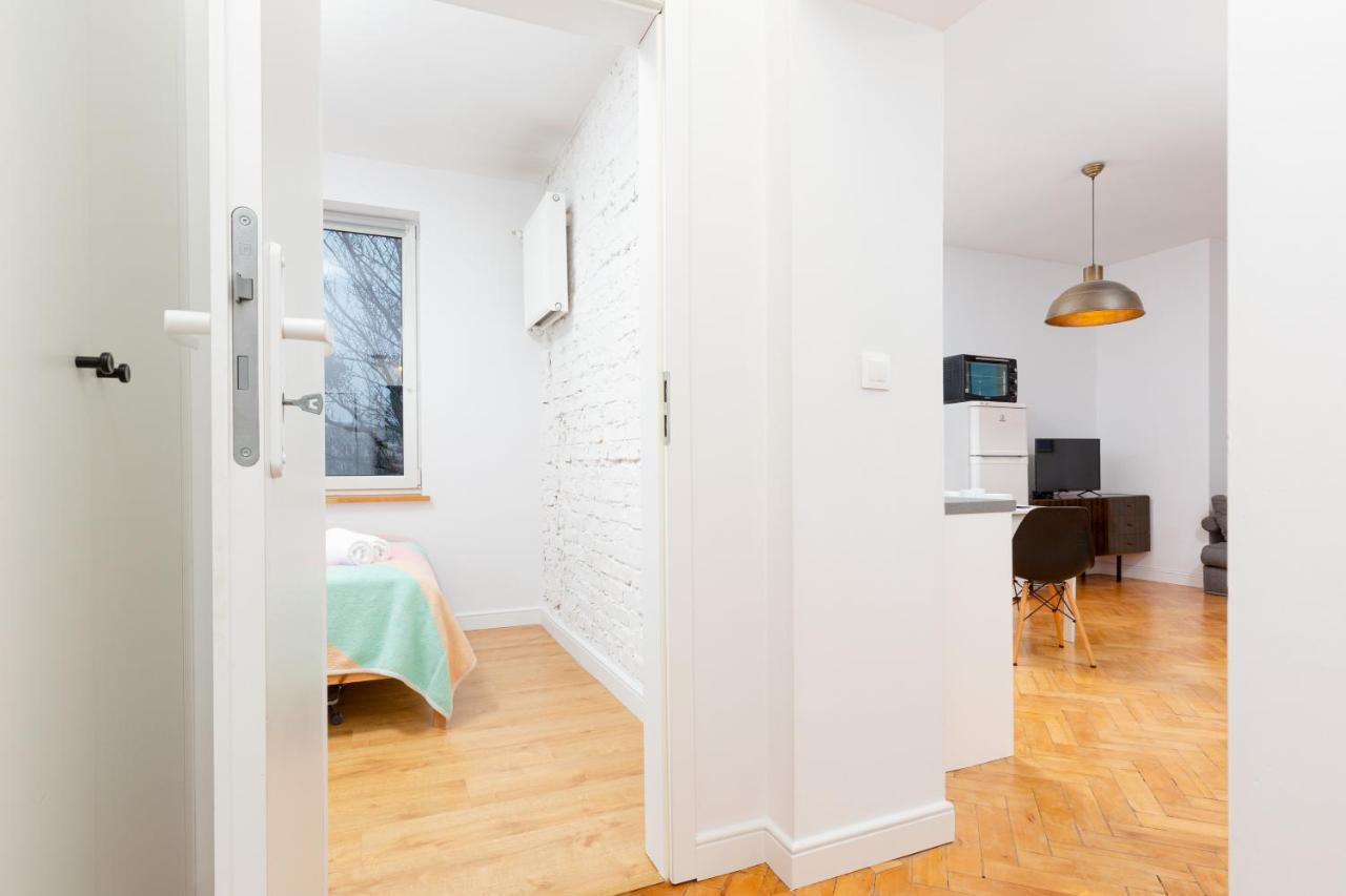 Mokotow Apartment Metro Raclawicka By Renters Warszawa Eksteriør bilde